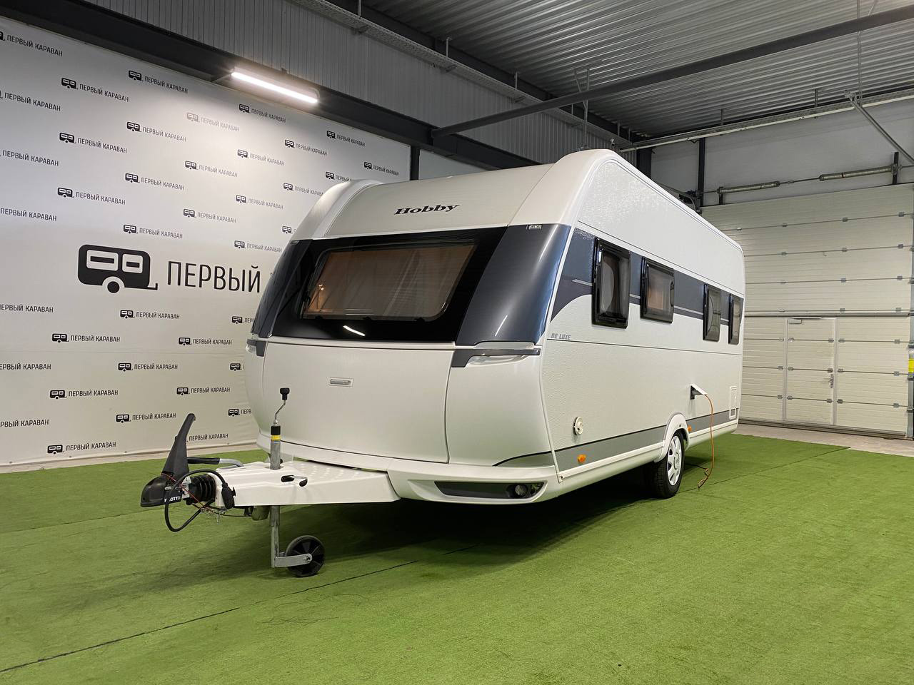 Hobby De Luxe 495 WFB