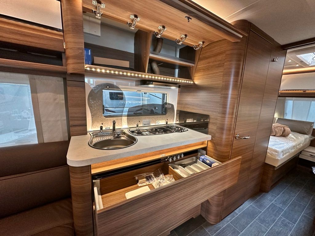 Tabbert Puccini 550E 2.3 фотография номер 31649