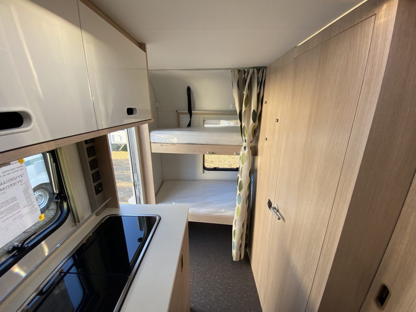 Adria Aviva 400 DK фотография номер 32005