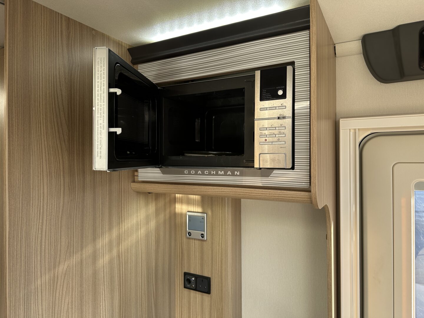 Coachman Pastiche 575 2019 фотография  номер 53150
