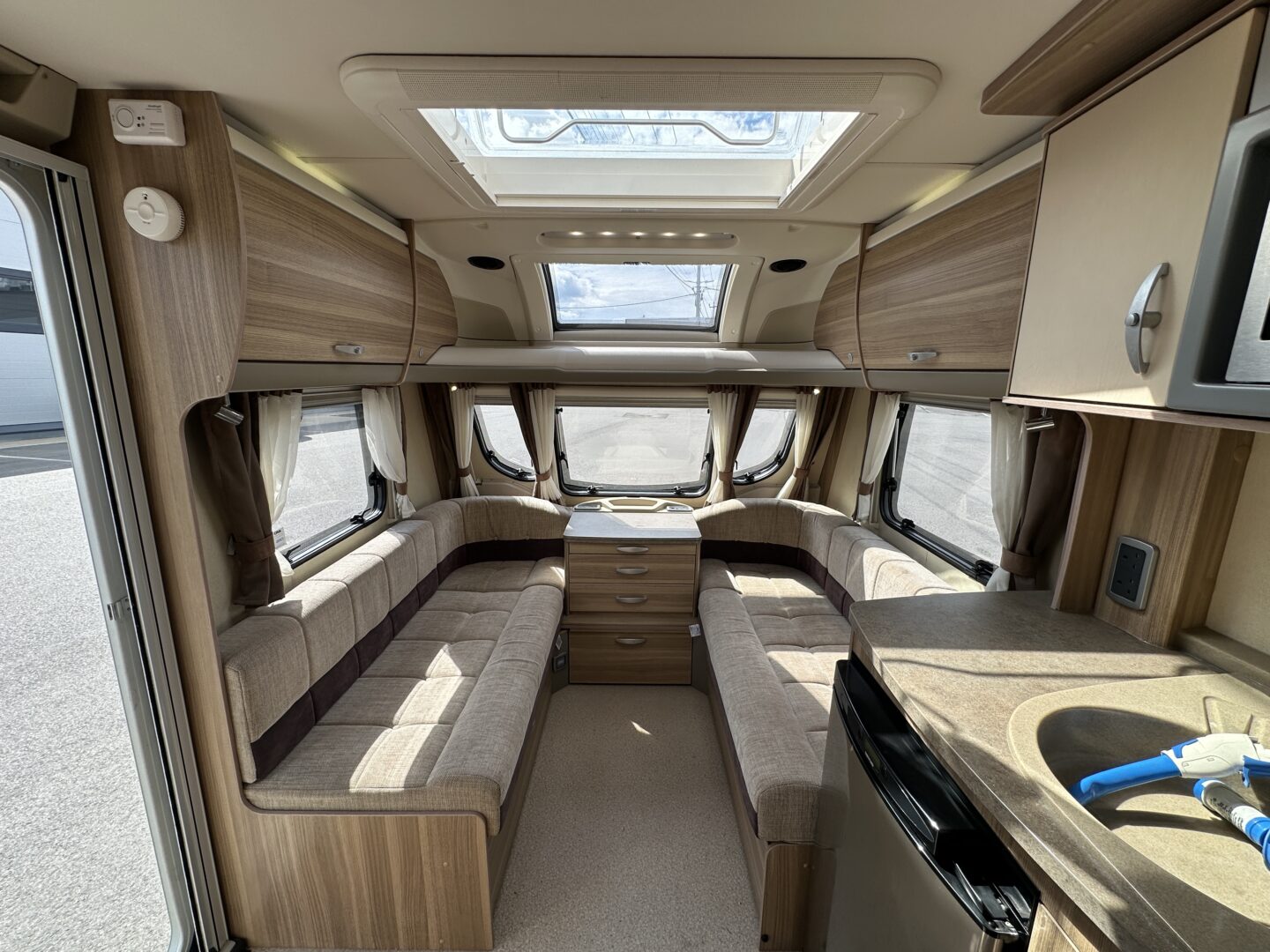 Sterling Elite Amber 2012 фотография  номер 55118
