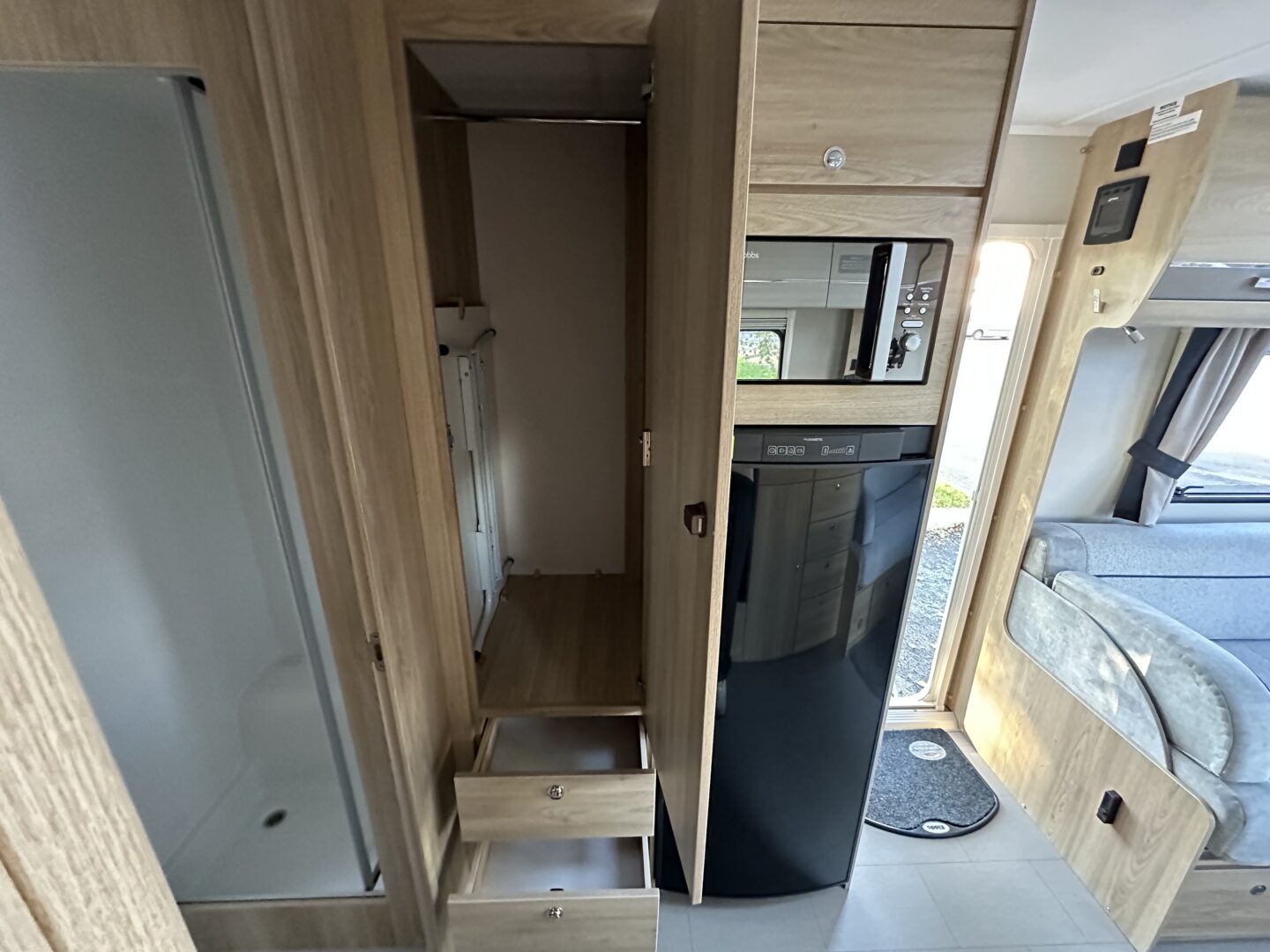 Elddis Chatsworth 868 2020 фотография  номер 56124