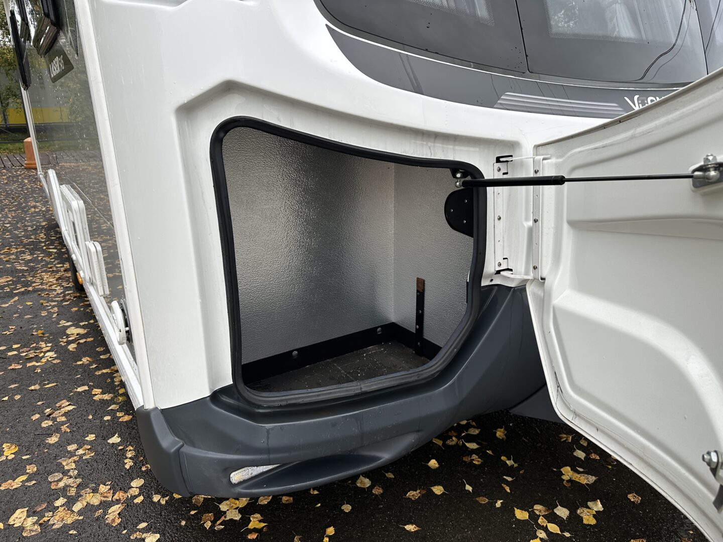 Coachman Laser 545 Xtra 2025 фотография номер 56021