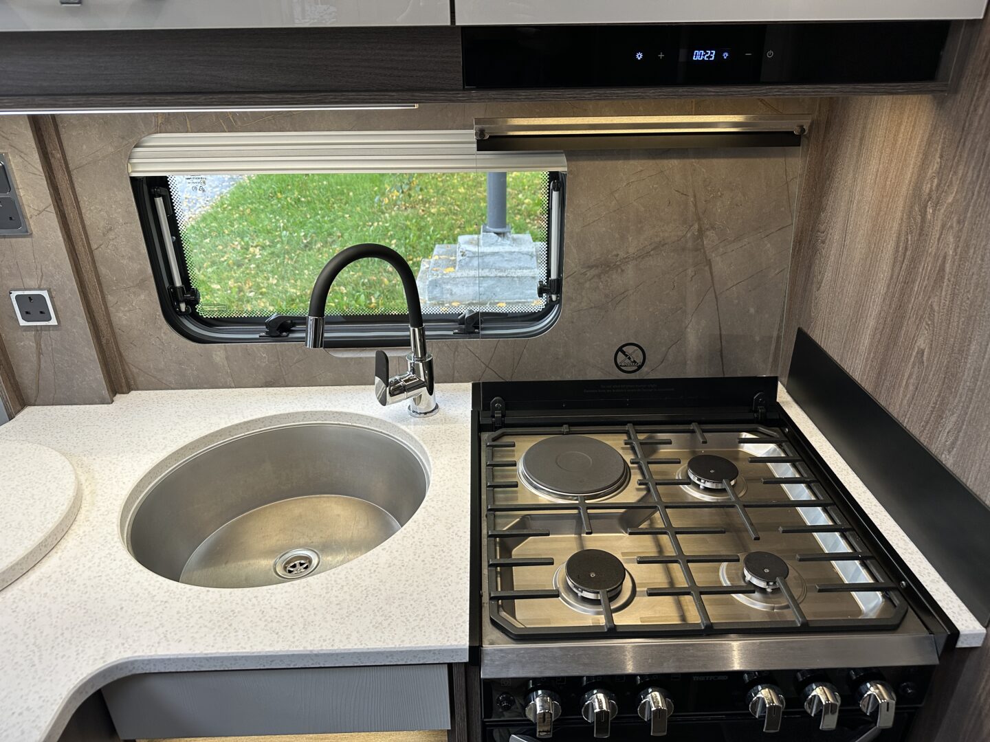 Coachman Laser 545 Xtra 2025 фотография номер 56035