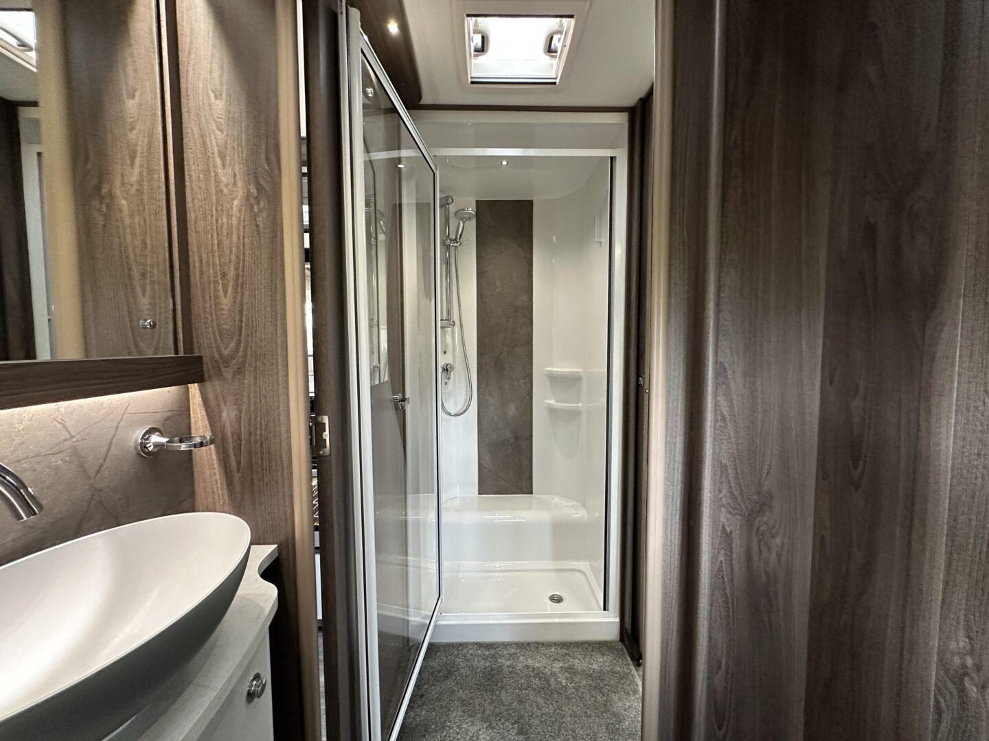 Coachman Laser 545 Xtra 2025 фотография номер 56043