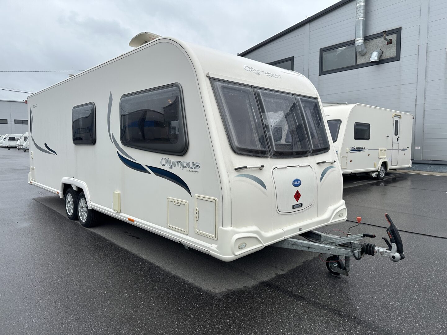 Bailey Olympus 620-6 2012 фотография номер 54441