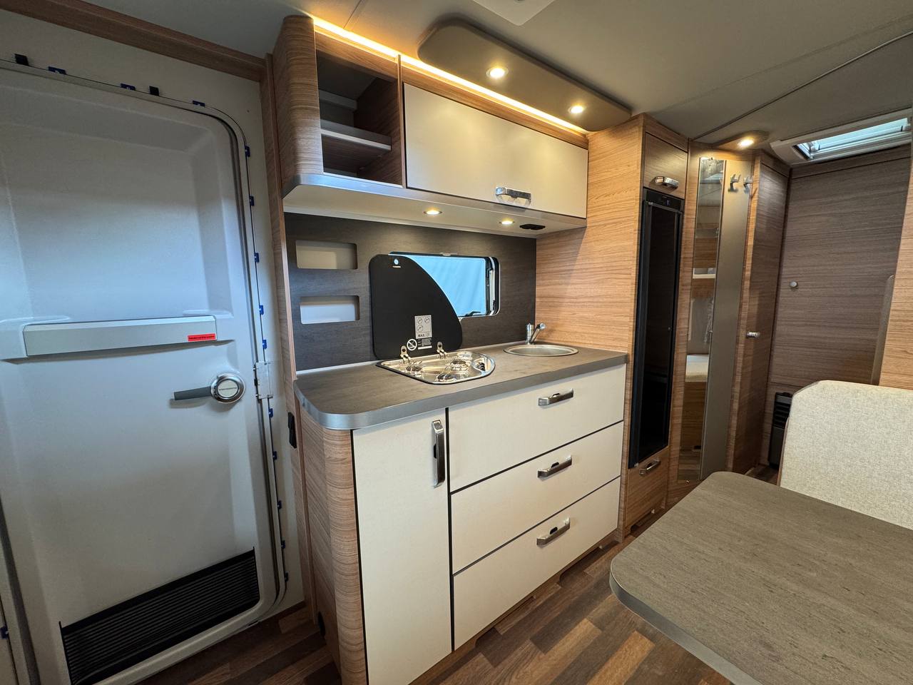 Weinsberg CaraOne 550 QDK 2023 фотография номер 46999