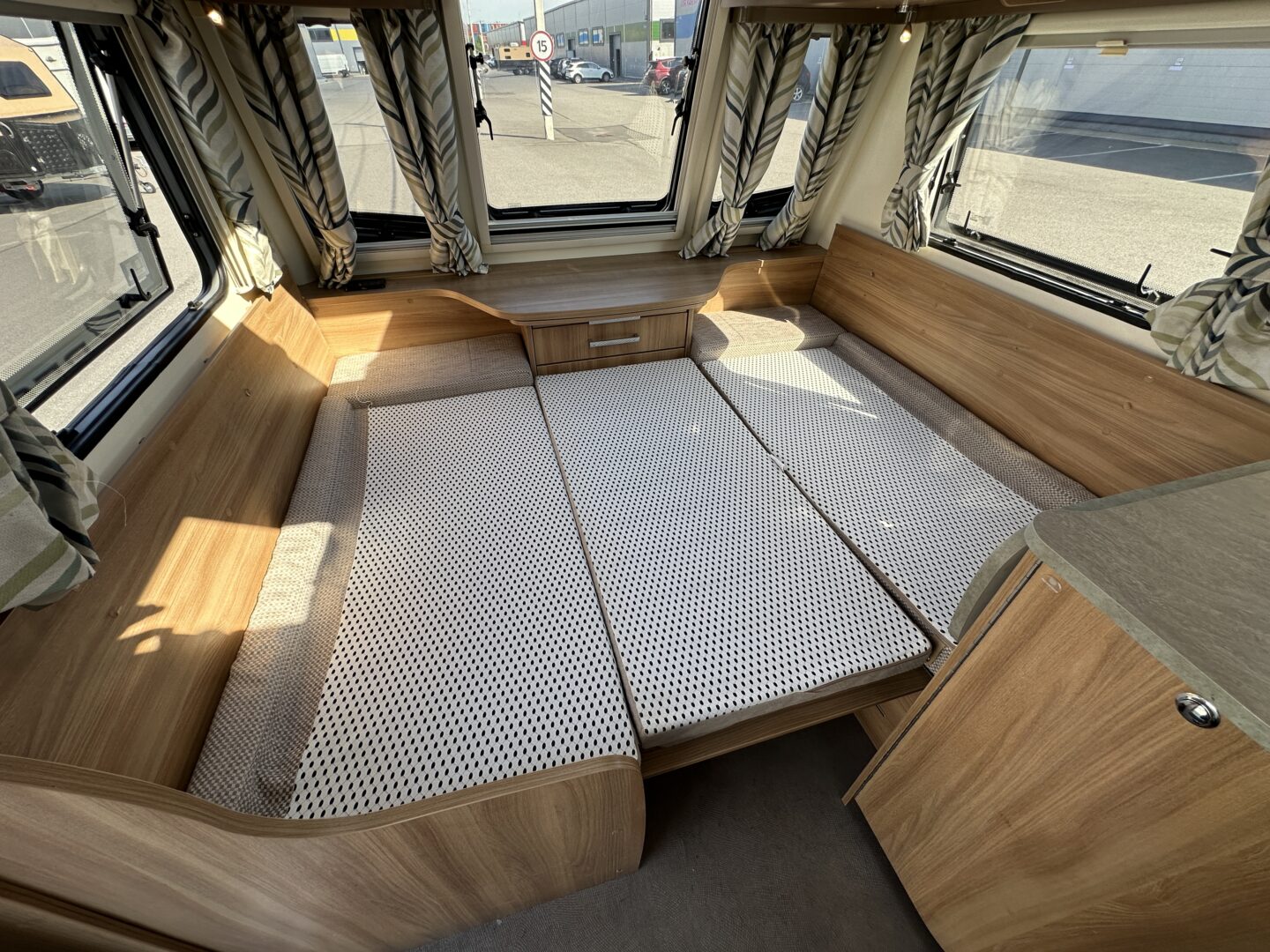Bailey Pegasus Rimini GT70 2018 фотография номер 55185