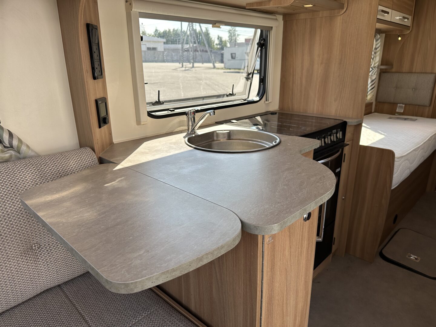 Bailey Pegasus Rimini GT70 2018 фотография номер 55187