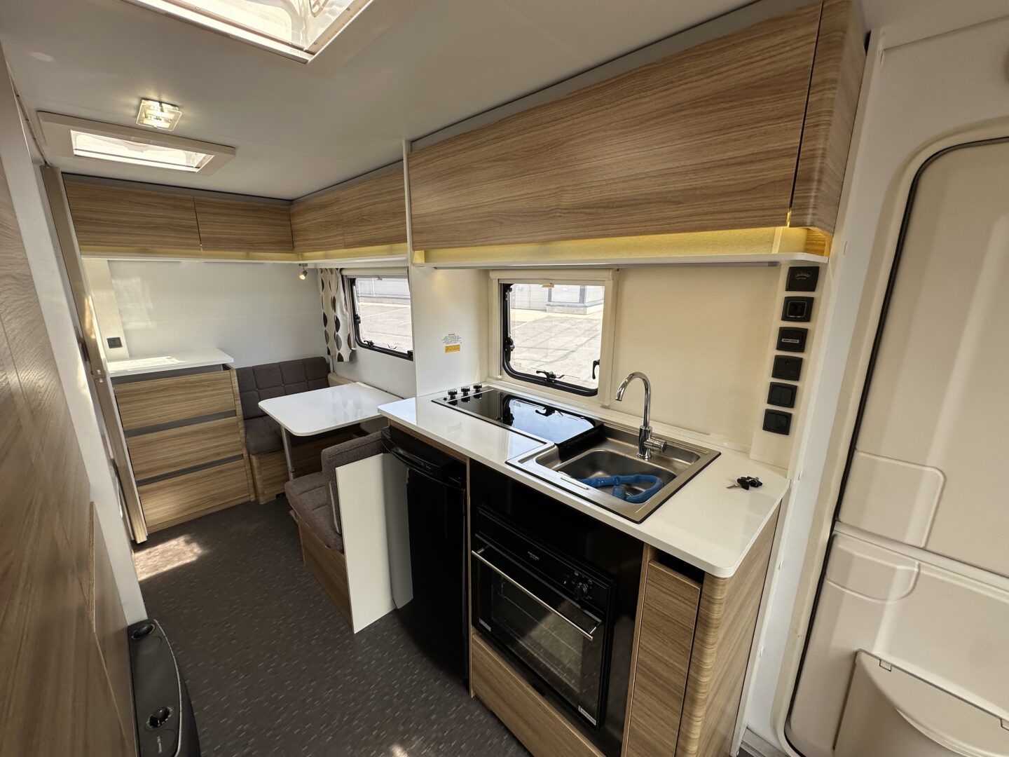 Adria Altea 542DK Severn 2018 фотография номер 54261
