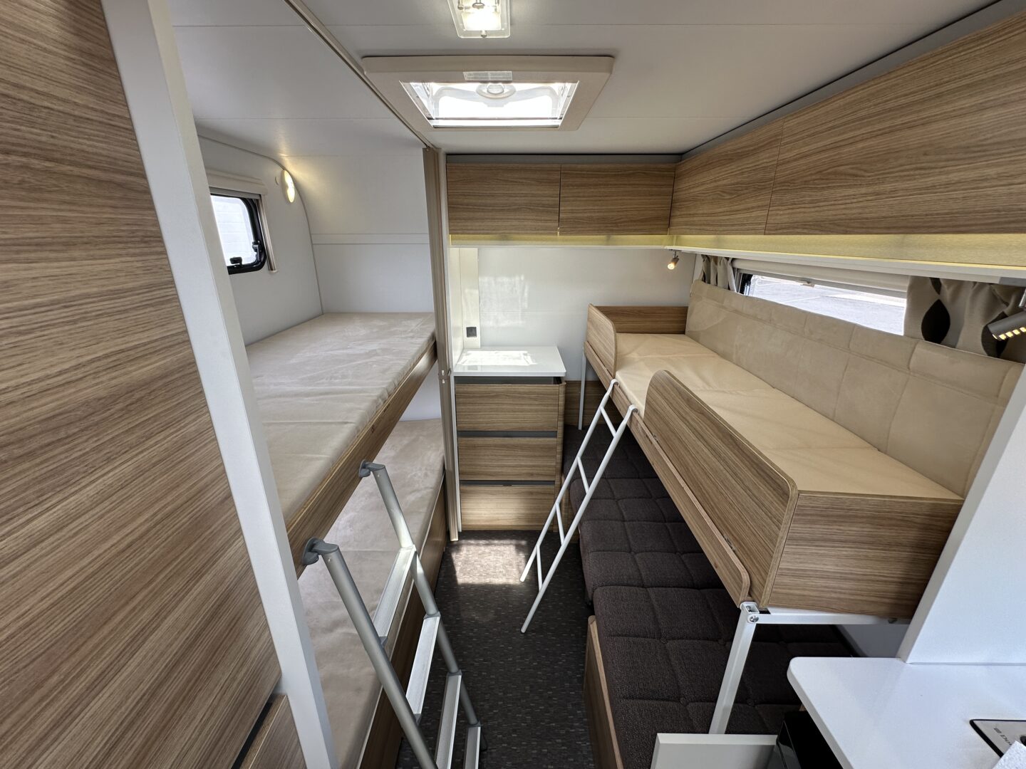 Adria Altea 542DK Severn 2018 фотография номер 54282
