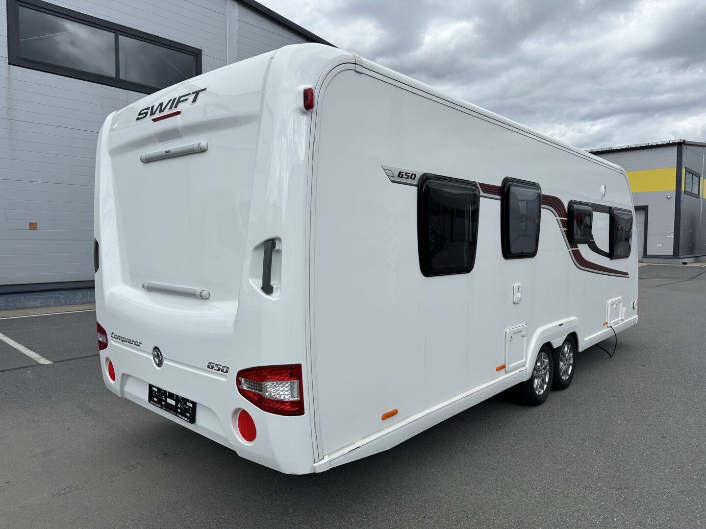 Swift Conqueror 650 2016 фотография номер 54340